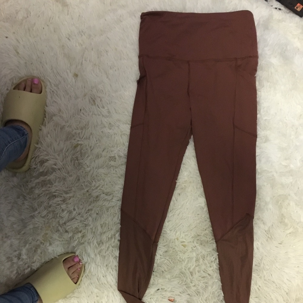 Brown workout leggings